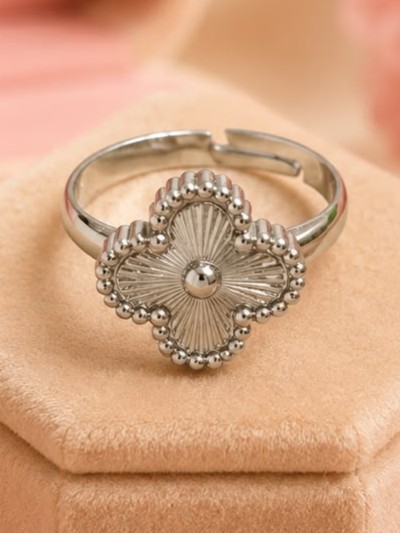 Celestial Clover Van Cleef Ring (FREESIZE)